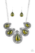 Load image into Gallery viewer, Opal Auras- green